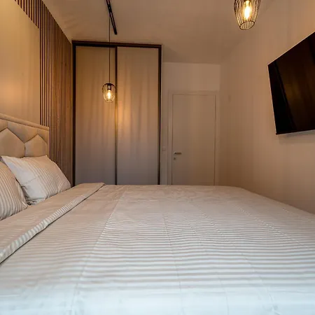 Apartment El Padrino Lux *